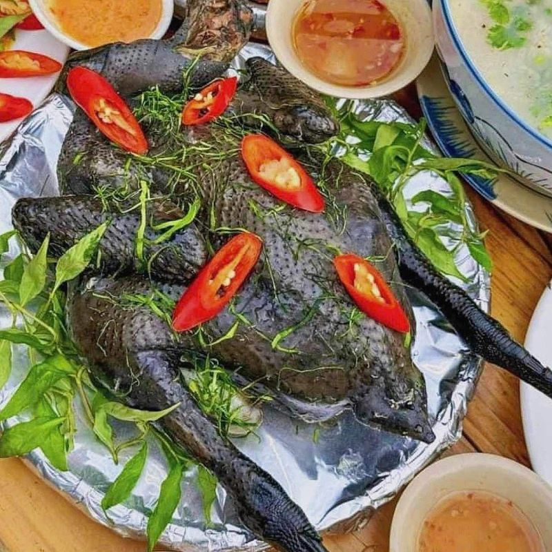Quán Gà Ngon Mỹ Tho – Ba Gà Đậm Vị Gà H’Mông